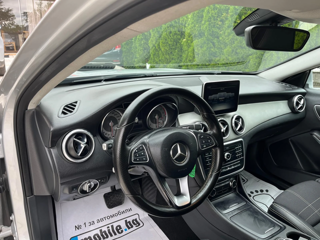 Mercedes-Benz GLA 200 2.0 CDI  AVTO KOJA - автомобили, коли, обяви за нови и употребявани 11
