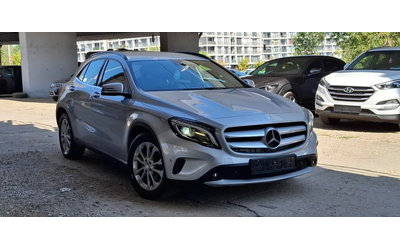 mercedes-benz-gla-200 - 0