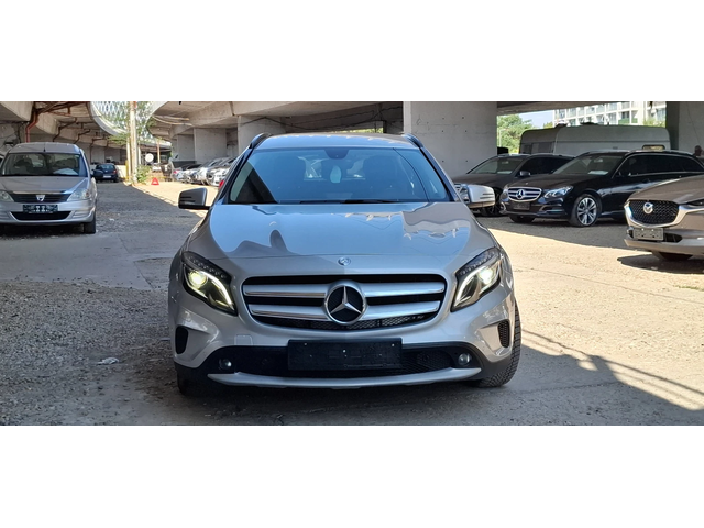 Mercedes-Benz GLA 200 2.2 136 Топ  4matic - автомобили, коли, обяви за нови и употребявани 1