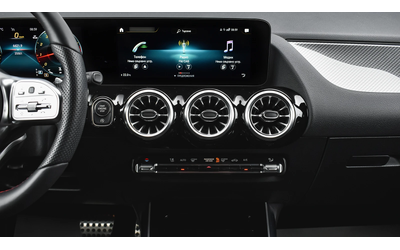 Mercedes-Benz GLA 200 AMG Line 4MATIC - автомобили, коли, обяви за нови и употребявани 10