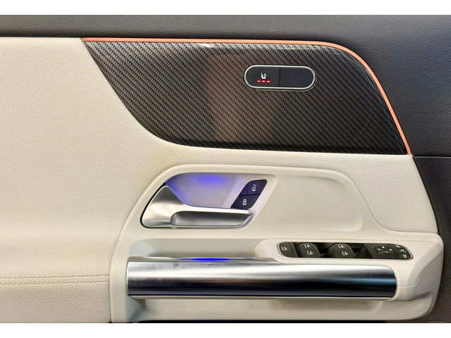 Mercedes-Benz GLA 200 AMG* 4Matic* Подгреви* Гаранция* Лизинг* - автомобили, коли, обяви за нови и употребявани 6