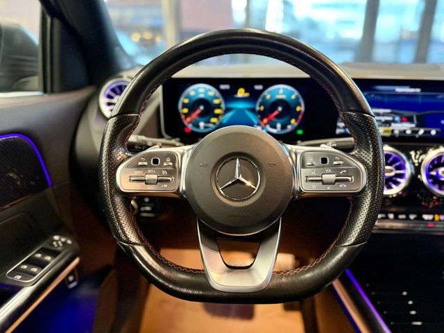 Mercedes-Benz GLA 200 d 4Matic* AMG* Лизинг* Camera* Alcantara - автомобили, коли, обяви за нови и употребявани 10