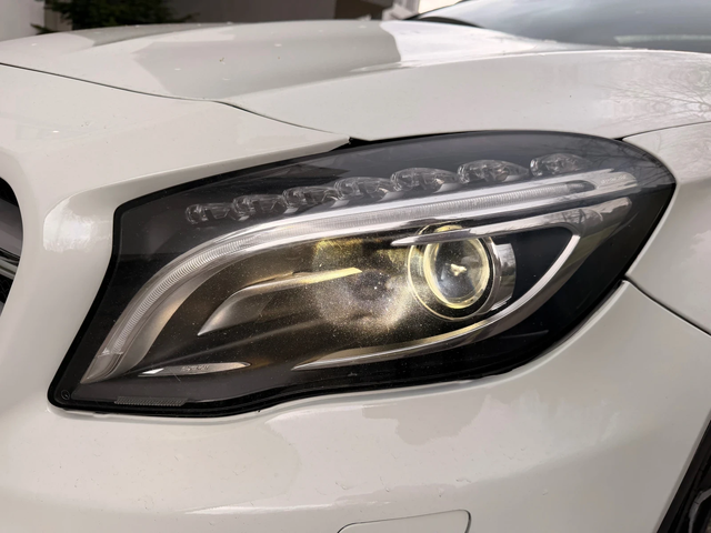 Mercedes-Benz GLA 200 CDI / 4-MATIC / AMG PACK - автомобили, коли, обяви за нови и употребявани 13