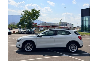 mercedes-benz-gla-200 - 4
