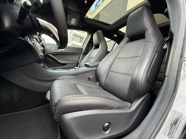 Mercedes-Benz GLA 200 FACELIFT-AMG-PAKET-4X4-AVTOMAT-ШВЕЙЦАРИЯ - автомобили, коли, обяви за нови и употребявани 12