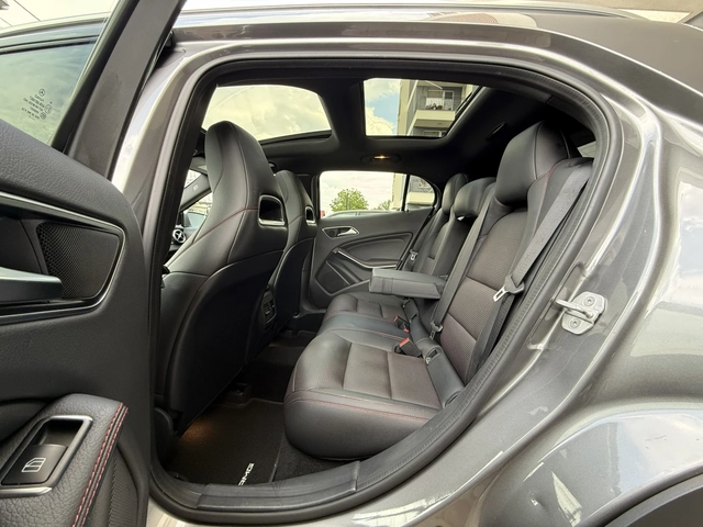 Mercedes-Benz GLA 200 FACELIFT-AMG-PAKET-4X4-AVTOMAT-ШВЕЙЦАРИЯ - автомобили, коли, обяви за нови и употребявани 14