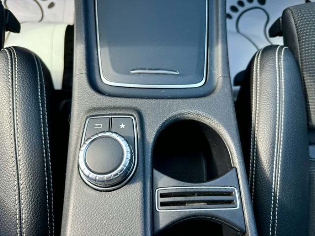 Mercedes-Benz GLA 200 CDI 4-MATIC - автомобили, коли, обяви за нови и употребявани 18