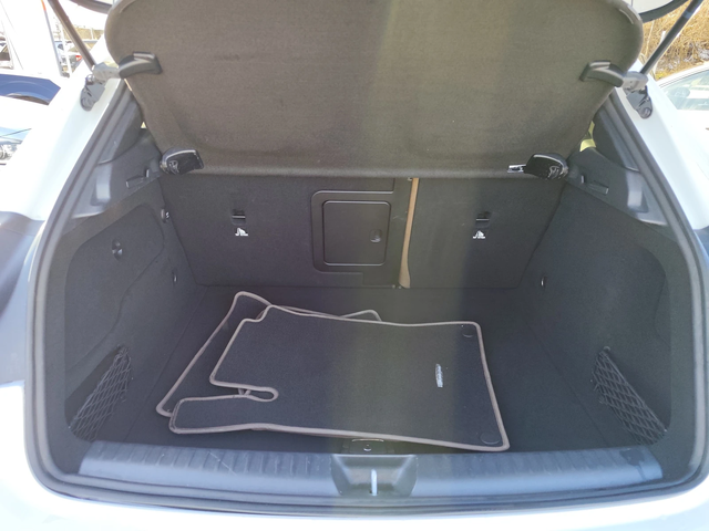 Mercedes-Benz GLA 220 D* 4 MATIC* FACE* LED* XENON* NAVI* АВТОМАТИК* KOЖ - автомобили, коли, обяви за нови и употребявани 13