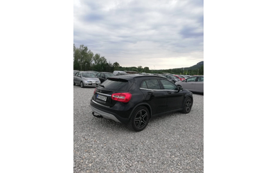 mercedes-benz-gla-220 - 3