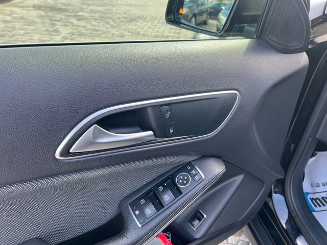 Mercedes-Benz GLA 220 LED* AVTOMATIK* SPORT PAKET* TOP* - автомобили, коли, обяви за нови и употребявани 10