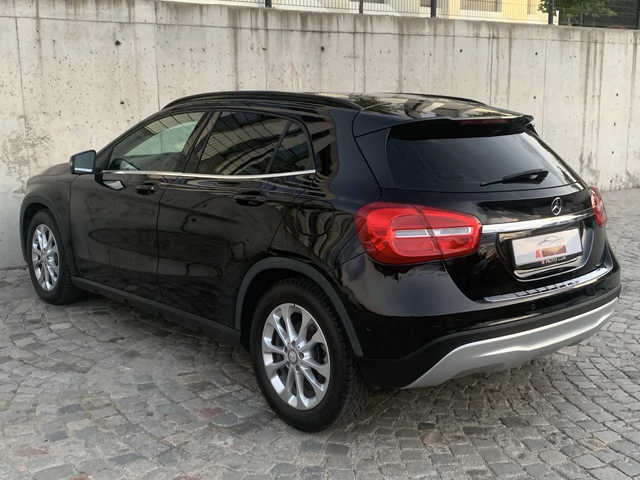 Mercedes-Benz GLA 220 4x4/NAVI/Xenon/Auto/MULTY/Excellent!!! - автомобили, коли, обяви за нови и употребявани 2