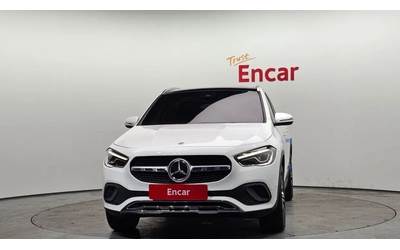 mercedes-benz-gla-220 - 1