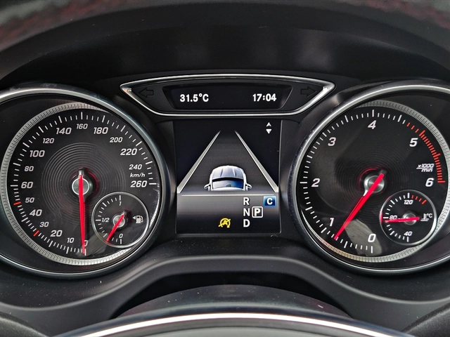 Mercedes-Benz GLA 220 ! AMG/4MAT/PANO/CAMERA/ПОДГР/PARK PILOT/CAR PLAY/L - автомобили, коли, обяви за нови и употребявани 9