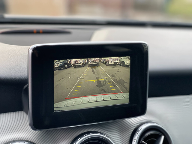 Mercedes-Benz GLA 250 AMG 4M - автомобили, коли, обяви за нови и употребявани 14