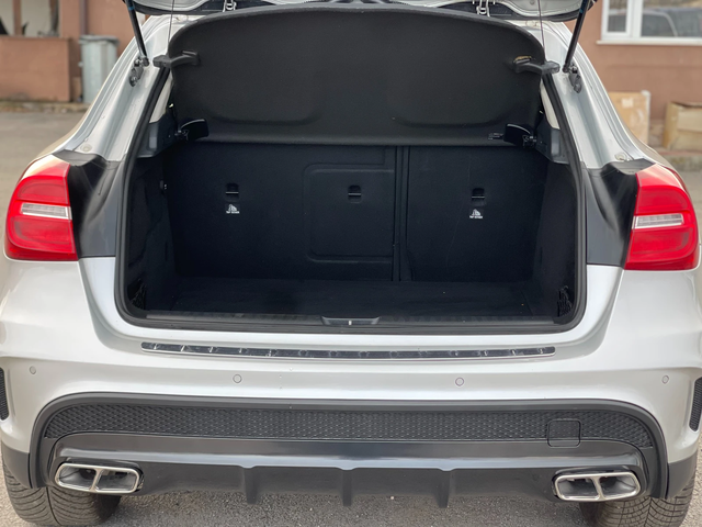 Mercedes-Benz GLA 250 AMG 4M - автомобили, коли, обяви за нови и употребявани 7