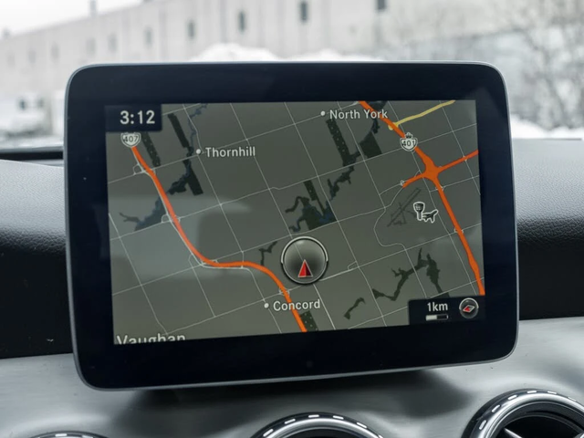 Mercedes-Benz GLA 250 4MATIC - автомобили, коли, обяви за нови и употребявани 11