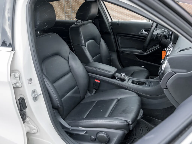 Mercedes-Benz GLA 250 4MATIC - автомобили, коли, обяви за нови и употребявани 13