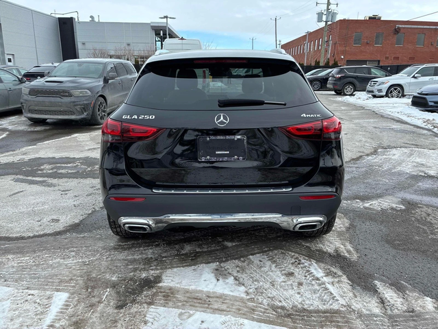 Mercedes-Benz GLA 250 С РЕГИСТРАЦИЯ & АВТО КРЕДИТ - автомобили, коли, обяви за нови и употребявани 3