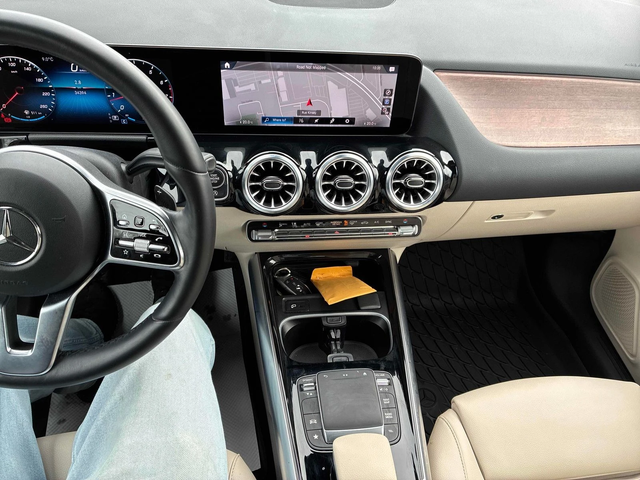 Mercedes-Benz GLA 250 С РЕГИСТРАЦИЯ & АВТО КРЕДИТ - автомобили, коли, обяви за нови и употребявани 9