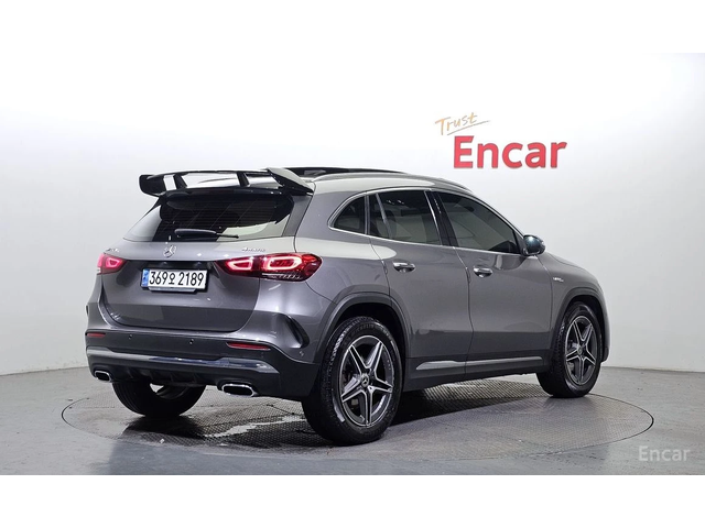 Mercedes-Benz GLA 250 4MATIC* AMG* DISTRONIC* ПОДГРЕВ* ПАНОРАМА* КЕЙЛЕС - автомобили, коли, обяви за нови и употребявани 3