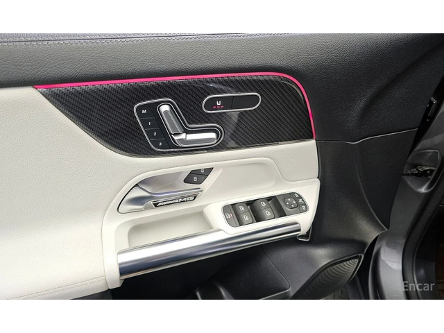 Mercedes-Benz GLA 250 4MATIC* AMG* DISTRONIC* ПОДГРЕВ* ПАНОРАМА* КЕЙЛЕС - автомобили, коли, обяви за нови и употребявани 6