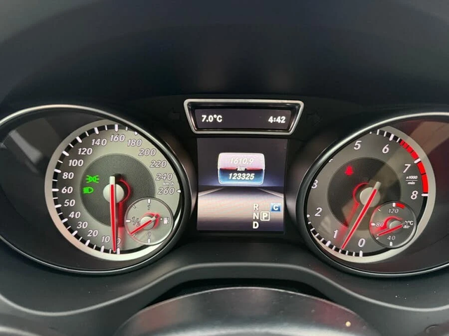 Mercedes-Benz GLA 250 4MATIC* АвтоКредит* (ЦЕНА ДО БГ) - автомобили, коли, обяви за нови и употребявани 14