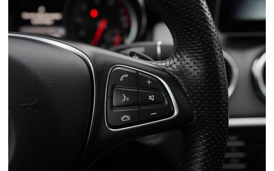 Mercedes-Benz GLA 250 4MATIC Авто Кредит ЦЕНА ДО БГ - автомобили, коли, обяви за нови и употребявани 8