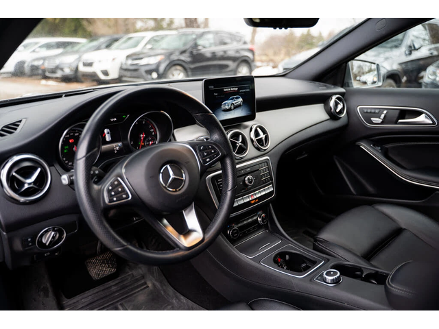 Mercedes-Benz GLA 250 4MATIC* АвтоКредит* (ЦЕНА ДО БГ) - автомобили, коли, обяви за нови и употребявани 13