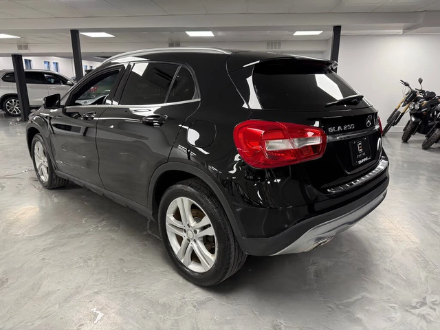 Mercedes-Benz GLA 250 4Matic* АвтоКредит* (ЦЕНА ДО БГ) - автомобили, коли, обяви за нови и употребявани 2