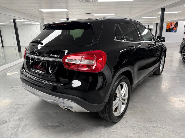 Mercedes-Benz GLA 250 4Matic* АвтоКредит* (ЦЕНА ДО БГ) - автомобили, коли, обяви за нови и употребявани 4