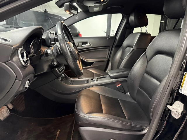 Mercedes-Benz GLA 250 4Matic* АвтоКредит* (ЦЕНА ДО БГ) - автомобили, коли, обяви за нови и употребявани 8