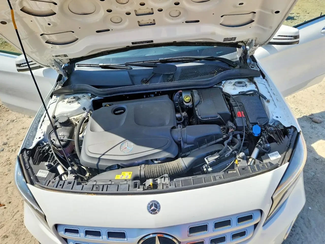 Mercedes-Benz GLA 250 - автомобили, коли, обяви за нови и употребявани 11