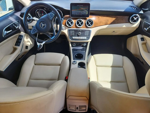 Mercedes-Benz GLA 250 - автомобили, коли, обяви за нови и употребявани 7