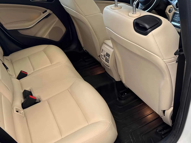 Mercedes-Benz GLA 250 | DISTRONIC | ПОДГРЕВ | CARFAX | - автомобили, коли, обяви за нови и употребявани 10