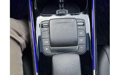 Mercedes-Benz GLA 250 4MATIC* DISTRONIC* AMBIENTNO* PANO* - автомобили, коли, обяви за нови и употребявани 10