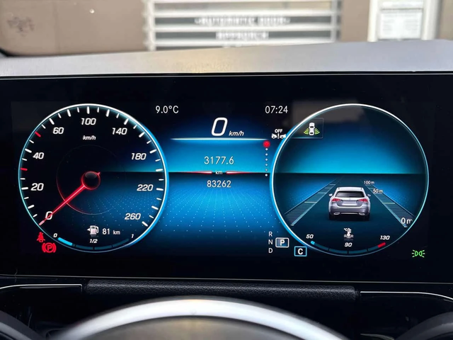 Mercedes-Benz GLA 250 4MATIC* DISTRONIC* AMBIENTNO* PANO* - автомобили, коли, обяви за нови и употребявани 7
