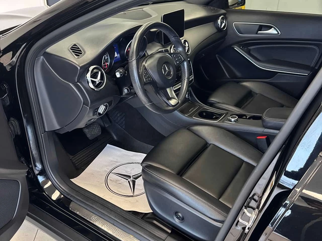 Mercedes-Benz GLA 250 4MATIC* PANORAMA* ПОДГРЕВИ* - автомобили, коли, обяви за нови и употребявани 4