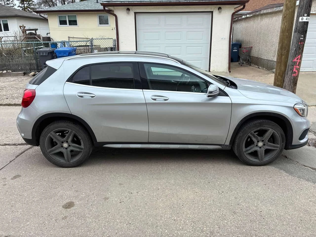 Mercedes-Benz GLA 250 * ПОДГРЕВ * ПАМЕТ * NAVI - автомобили, коли, обяви за нови и употребявани 2