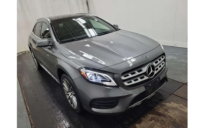 mercedes-benz-gla-250 - 1