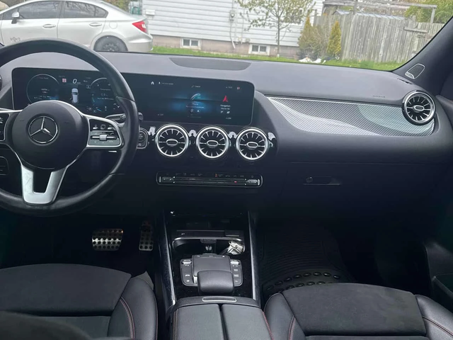 Mercedes-Benz GLA 250 * 2 КЛЮЧА * 360 * PANO * ПОДГРЕВИ - автомобили, коли, обяви за нови и употребявани 8
