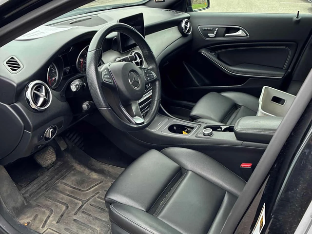 Mercedes-Benz GLA 250 /CAMERA/ПОДГРЕВИ/КЛИП НА МОТОРА - автомобили, коли, обяви за нови и употребявани 4