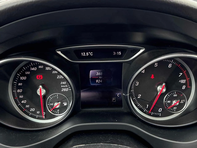 Mercedes-Benz GLA 250 /CAMERA/ПОДГРЕВИ/КЛИП НА МОТОРА - автомобили, коли, обяви за нови и употребявани 7