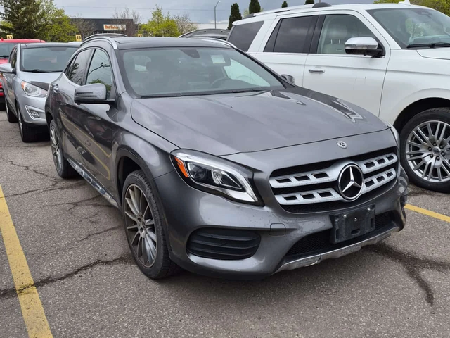 Mercedes-Benz GLA 250 * CARFAX * 2 КЛЮЧА * ПАНОРАМА * ПОДГРЕВИ * - автомобили, коли, обяви за нови и употребявани 1