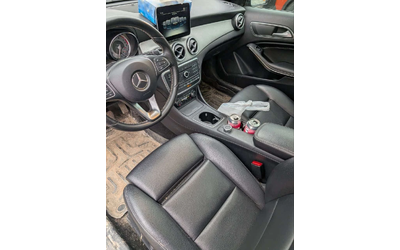 Mercedes-Benz GLA 250 * ПАНОРАМА* ПОДГРЕВИ* КАМЕРА* ПРЕДСТАВИТЕЛСТВО* - автомобили, коли, обяви за нови и употребявани 9