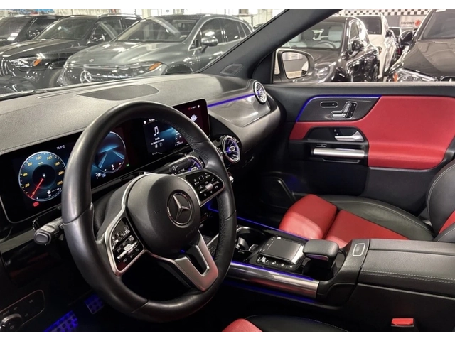 Mercedes-Benz GLA 250 2021 * 360 КАМЕРА * CARPLAY * BLIND SPOT * CARFAX - автомобили, коли, обяви за нови и употребявани 5
