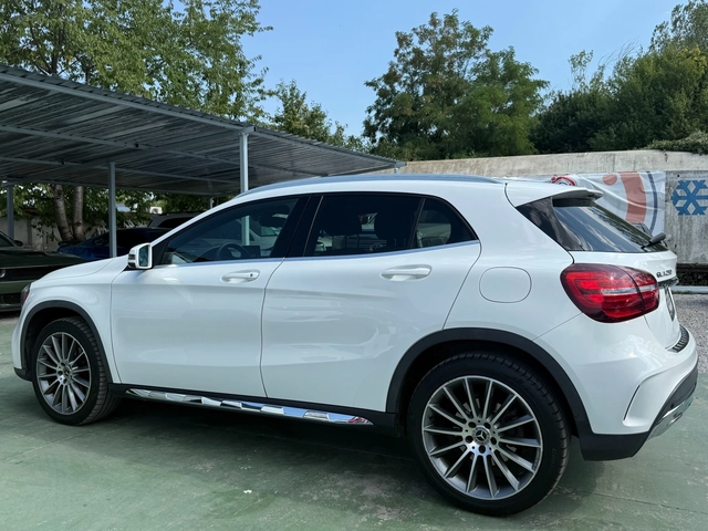 Mercedes-Benz GLA 250 4MATIC, AMG-LINE - автомобили, коли, обяви за нови и употребявани 5