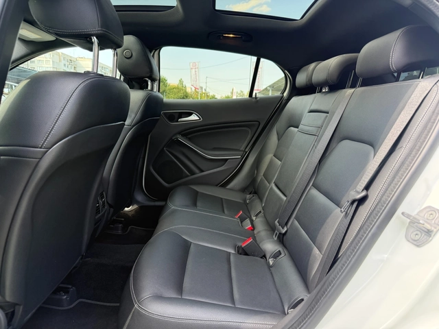 Mercedes-Benz GLA 250 4MATIC, AMG-LINE - автомобили, коли, обяви за нови и употребявани 8