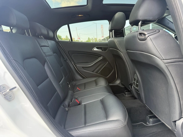 Mercedes-Benz GLA 250 4MATIC, AMG-LINE - автомобили, коли, обяви за нови и употребявани 9