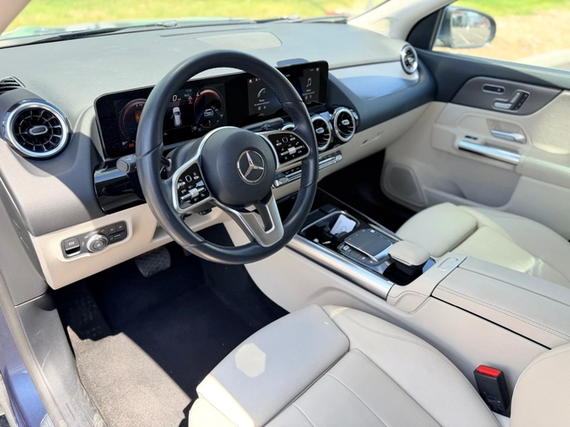 Mercedes-Benz GLA 250 -Бензин-Лизинг през Уникредит - автомобили, коли, обяви за нови и употребявани 9