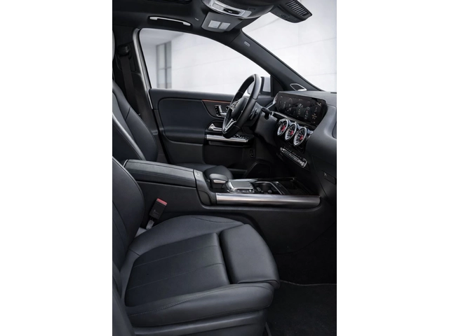 Mercedes-Benz GLA 250 - автомобили, коли, обяви за нови и употребявани 2